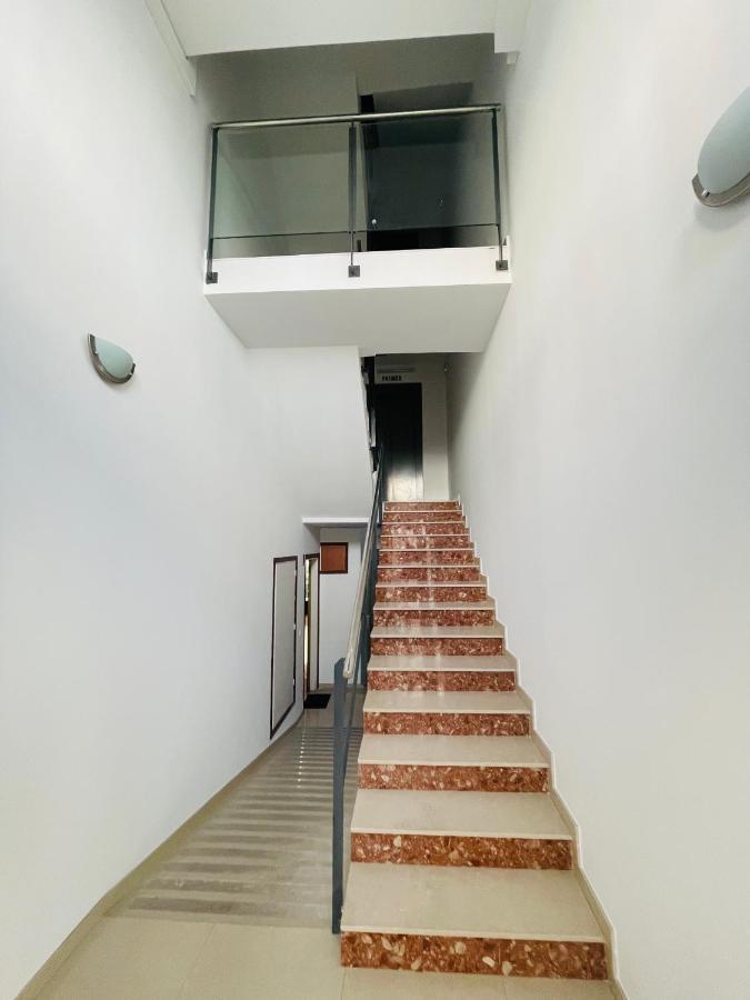 Artigas Apartment *
